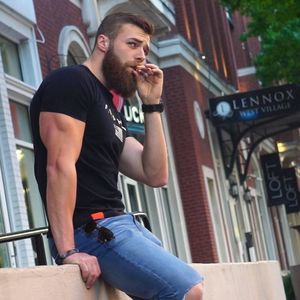 Meet your Posher, Taylor